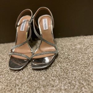 Brand new Steve Madden sandals. Size 7. Never worn.